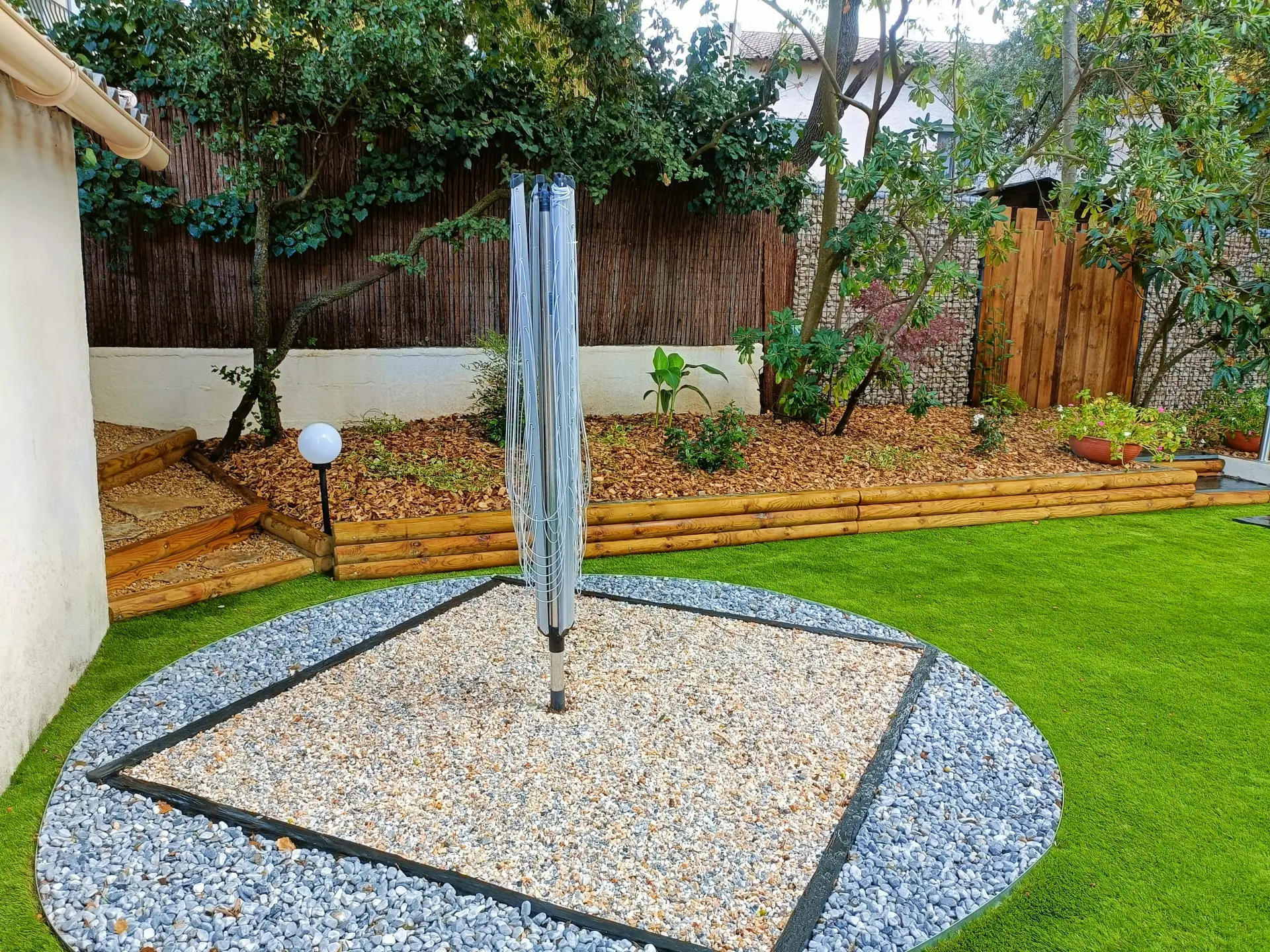 gazon synthétique création jardin